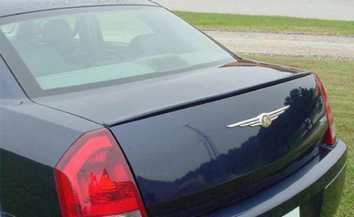 Chrysler 300 (Small) Custom Lip No Light Spoiler (2005-2007)