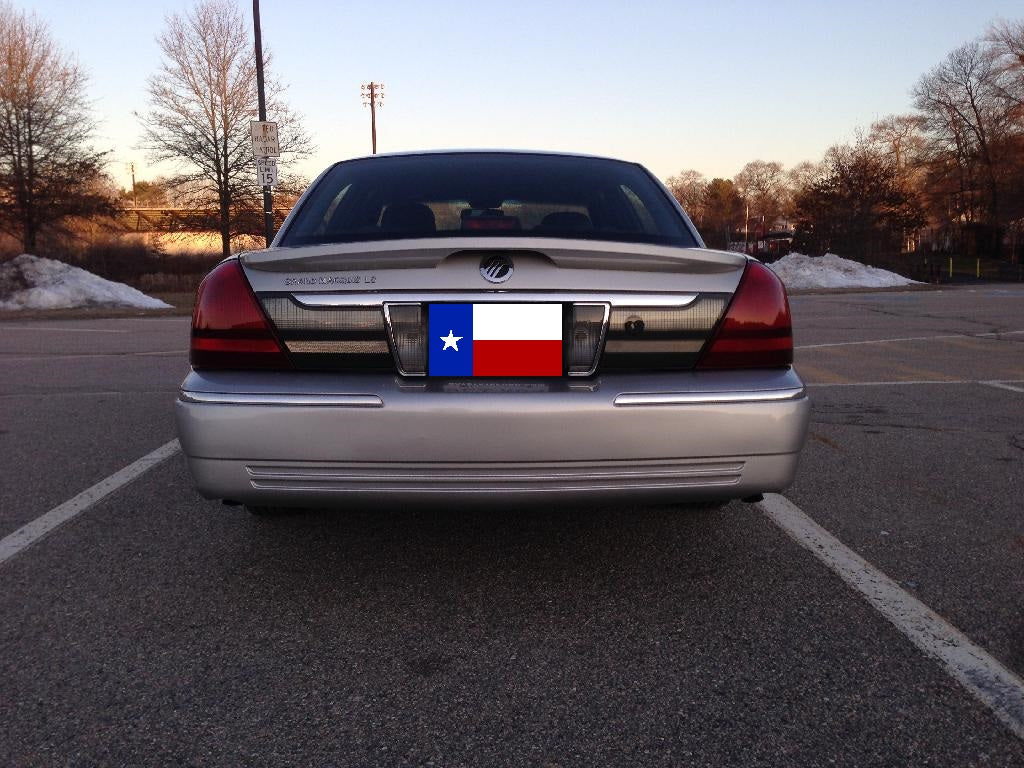 Ford Crown Victoria Factory Flush No Light Spoiler (1998-2011) - Image 3