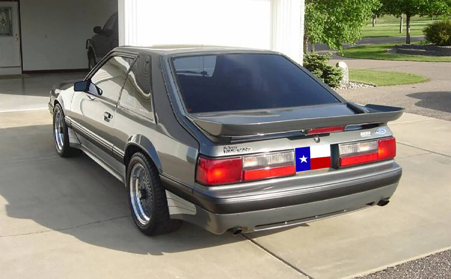 Ford Mustang Hatchback "Saleen Style" Factory 2Post W/Cutout Spoiler (1979-1993) - Image 4