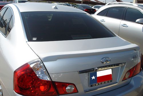 Infiniti M35/M45 (Large) Custom Lip No Light Spoiler (2008-2010)