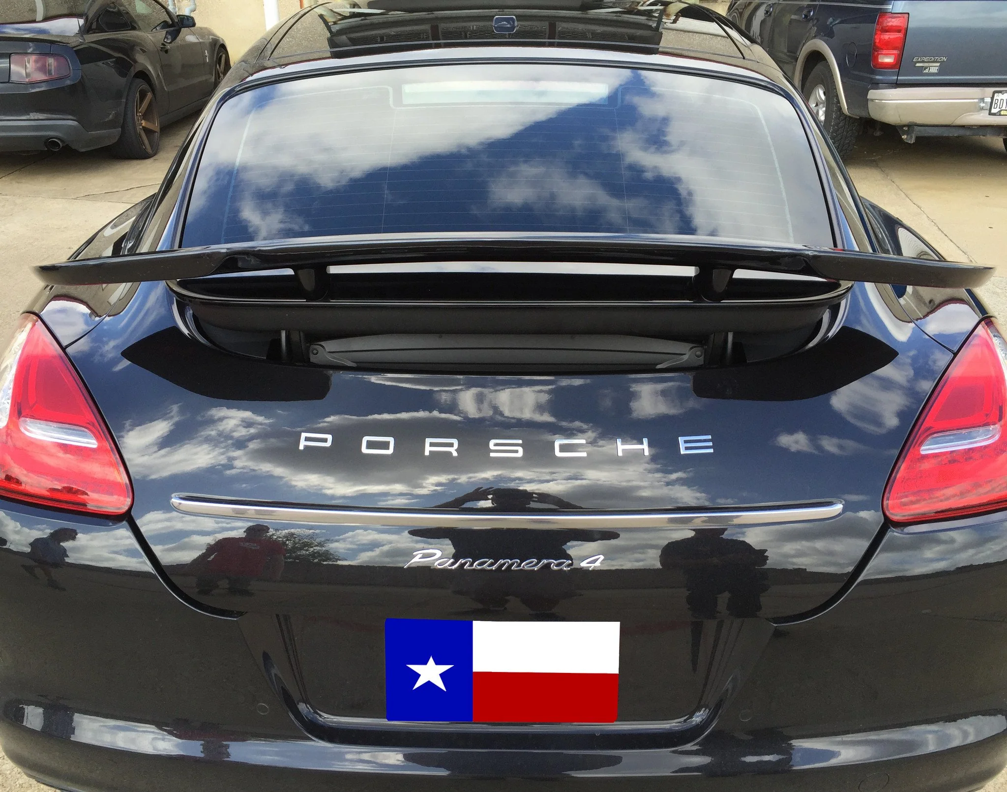 Porsche Panamera "Tuner Style" 4Dr Factory 2Post No Light Spoiler (2010-2013)